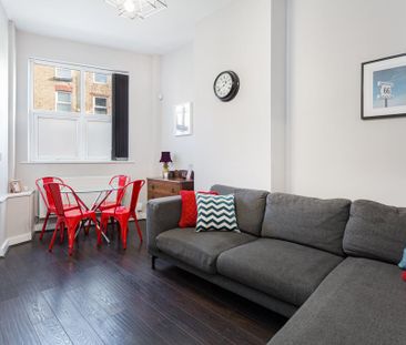 1 bedroom in a house share to rent - Photo 3