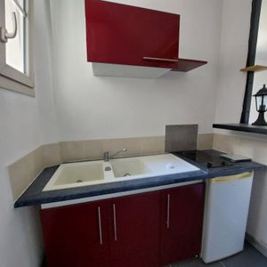 Location Appartement 1 pièce 30m² ROUXMESNIL BOUTEILLES 76370 - Photo 2