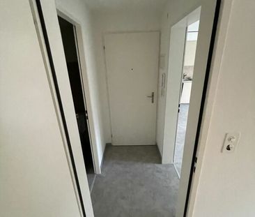 3.5-Zimmer-Maisonette-Wohnung in grünem Kleinbasler Hinterhof - Photo 3