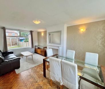 3 bedroom semi-detached house to rent - Photo 2