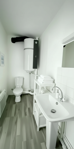 Location Appartement 2 pièces 40m² ROANNE 42300 - Photo 4