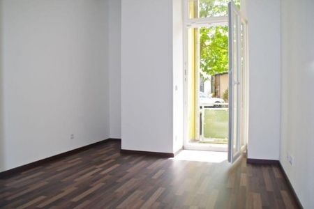 2 Zimmer • Schlosschemnitz • Fussbodenheizung • Balkon • Hochparterre • hochwertig saniert • TOP! - Foto 2