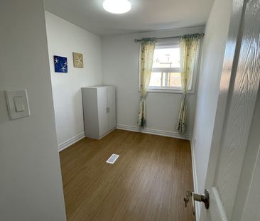 For Lease - 48 Torrens Avenue Unit# Upper, Toronto, Ontario - Photo 6