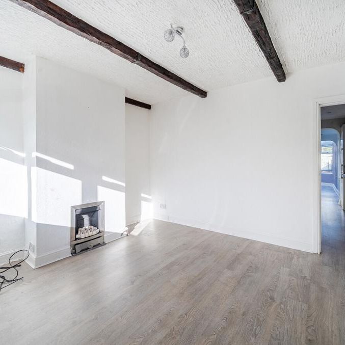 2 bedroom semi-detached house to rent - Photo 1