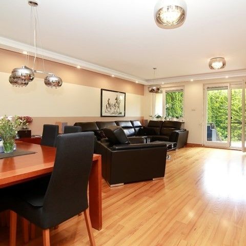 Warszawa, Nowoursynowska - Zdjęcie 1