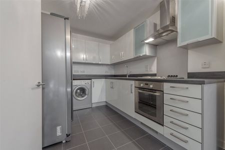 Woods House, Grosvenor Waterside, Chelsea, SW1W 8DF - Photo 4