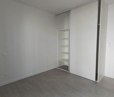 location Appartement T2 DE 41.25m² À LES SABLES D'OLONNE - Photo 3