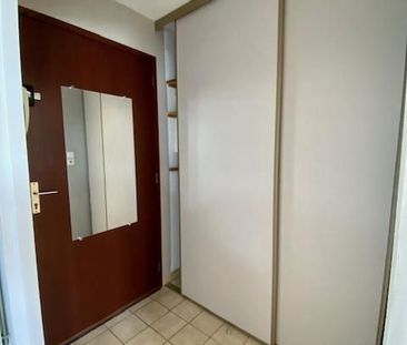 Location Appartement 2 pièces 37m² MONTAUBAN 82000 - Photo 6