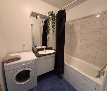 Location Appartement 4 pièces 77m² - Photo 6