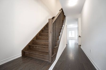 For Lease - 515 Garner Road Unit# 2, Hamilton, Ontario - Photo 3