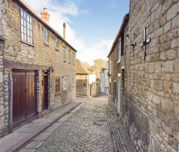 Austin Street, STAMFORD - Photo 1