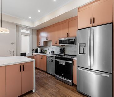 For Lease - 60 Carr Street Unit# TH3, Toronto, Ontario - Photo 4