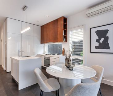 Prestige Period Elegance in Prime Armadale Pocket - Photo 3