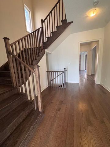 For Lease - 24 Klinck Drive, Richmond Hill, Ontario - Photo 2