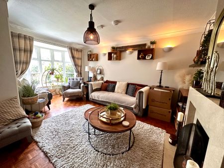 3 bedroom house to rent Oaklands Road, Havant, PO9 - Photo 2