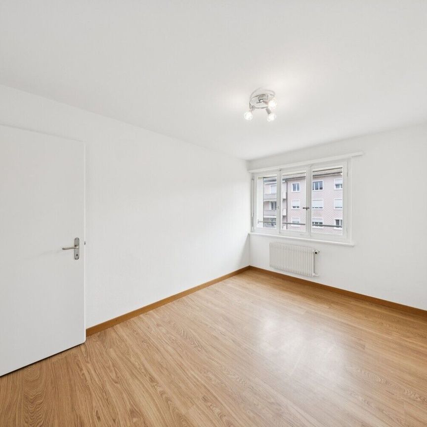 Comfortable 4-room apartment for rent in Spiez - Photo 1