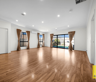Sunlit Eco-Friendly Family Haven in Prime Point Cook! - Photo 2