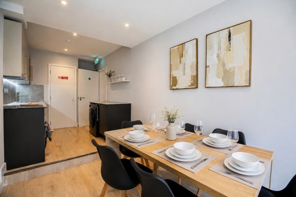 Studio Flat, Birchanger Road, SE25 - Photo 1
