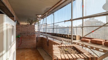 Room in a shared 4-bedroom apartment for rent in La Dreta de l'Eixample - Photo 2