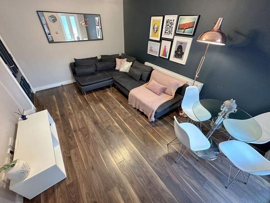 5 bedroom terraced house to rent - Photo 1