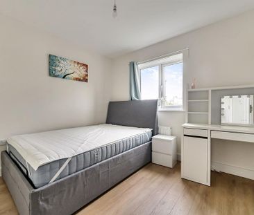 4 bedroom townhouse to rent - Photo 4