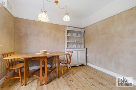 Byards Croft - Photo 3