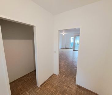 Schöne und zentrale 2-Zimmer Wohnung mitLoggia in der Kaisergasse 1... - Photo 1