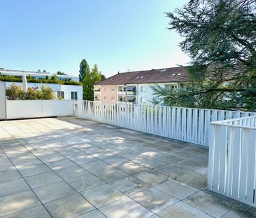 Exklusive 3.5-Zimmerdachwohnung mit grosser Dachterrasse im beliebt... - Photo 2