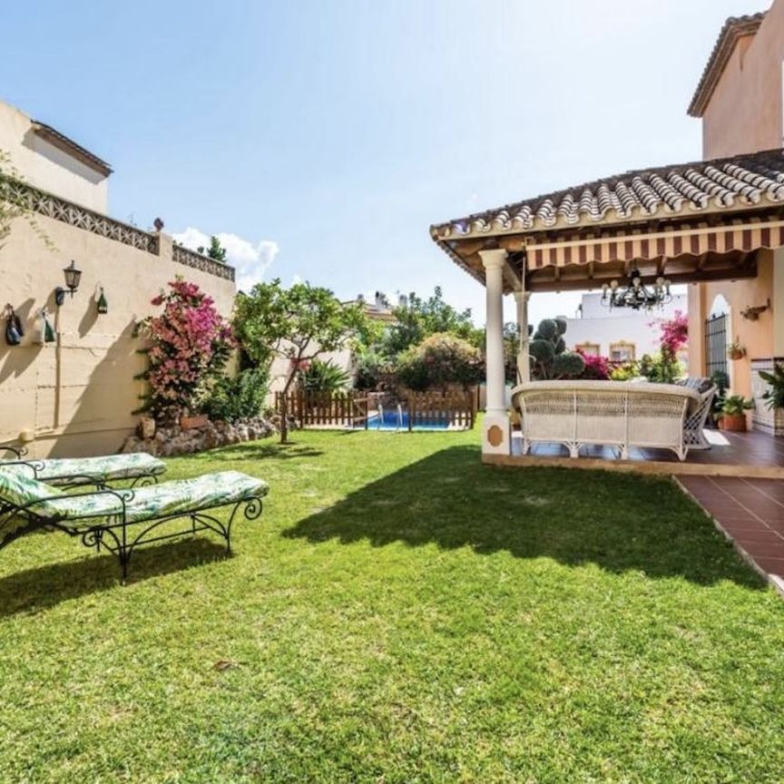 Semi-Detached House in Marbella - Photo 1