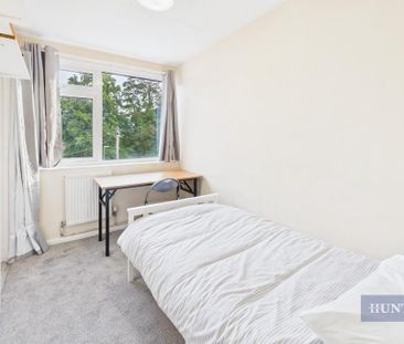 5 bedroom terraced house to rent - Photo 4