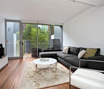 “Large 4 bedroom Terrace Apartment” - Photo 6