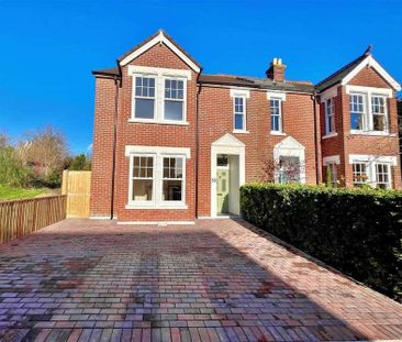 Bouverie Avenue, Salisbury, SP2 - Photo 4