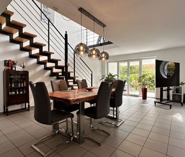 Fleyerviertel: Moderne 4-Zimmer-Maisonettewohnung mit Garten - Photo 1