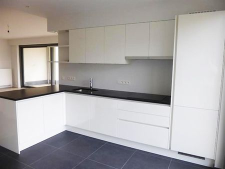 Exceptional apartment - for rent - Photo 3