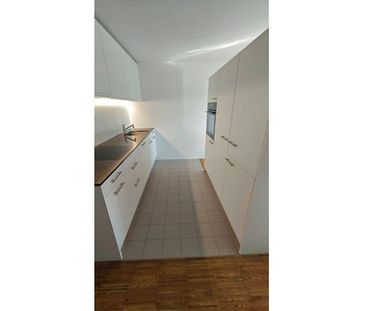 2½ Zimmer-Wohnung in Emmenbrücke (LU), möbliert, auf Zeit - Photo 3