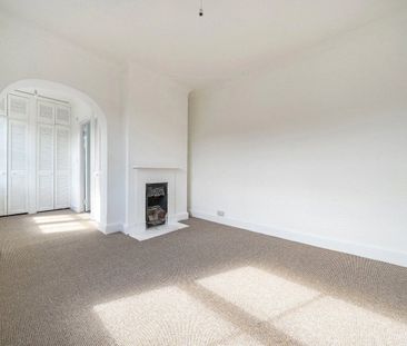 Egerton Avenue, Hextable, Swanley, BR8 7LQ - Photo 2