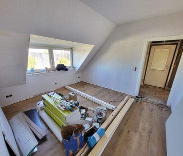 Erstbezug nach Komplettsanierung: Moderne 3-Zi.-DG-Wohnung in Lübec... - Photo 6