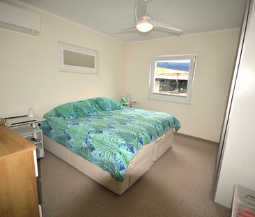 3 bedroom detached bungalow to rent - Photo 2