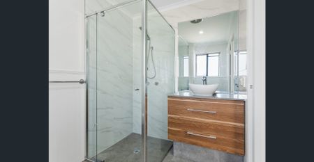 NOBBY BEACH APPARTMENT - Photo 3