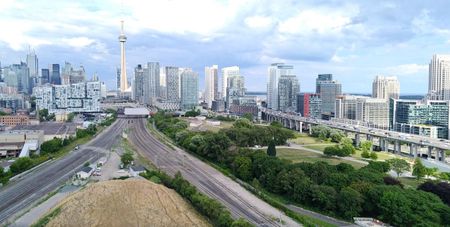 For Lease - 30 Ordnance Street Unit# 1701, Toronto, Ontario - Photo 2