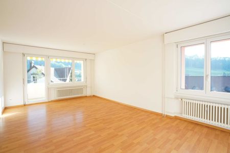 Helle und gemütliche 2.5-Zi. Wohnung mit Balkon - Photo 4