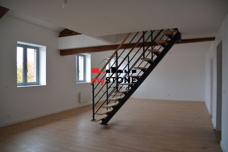 ST ANDRE DE CORCY – A LOUER Appartement T3 de 98 m² à proximité de tous commerces - Photo 2