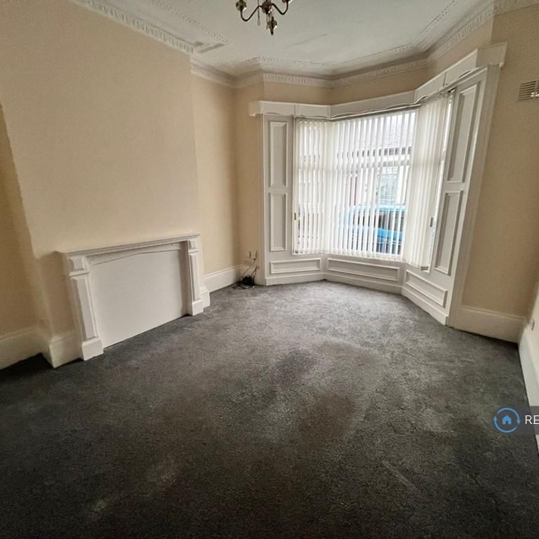 3 bedroom terraced house to rent - Photo 1