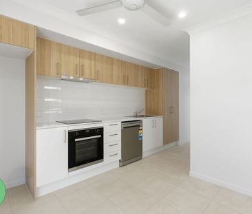 55a Volker Circuit, Bahrs Scrub, Qld 4207 - Photo 5