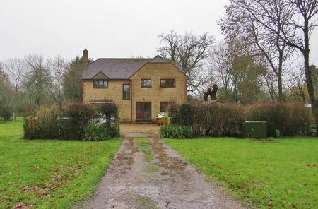 Ifield Wood, Ifield, Crawley, West Sussex, RH11 - Photo 5