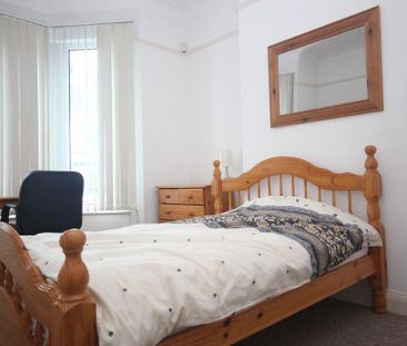 3 bedroom terraced house to rent - Photo 6