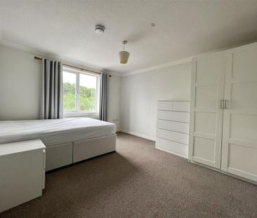 5 bedroom terraced house to rent - Photo 1