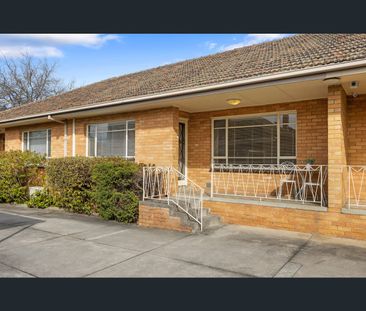 2/415 Elgar Road, Mont Albert, Vic 3127 - Photo 1