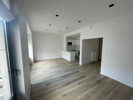 Appartement te huur - Foto 2