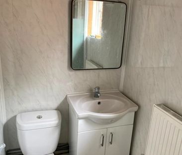 Studio Flat, Eastern Avenue, RG1 - Photo 1